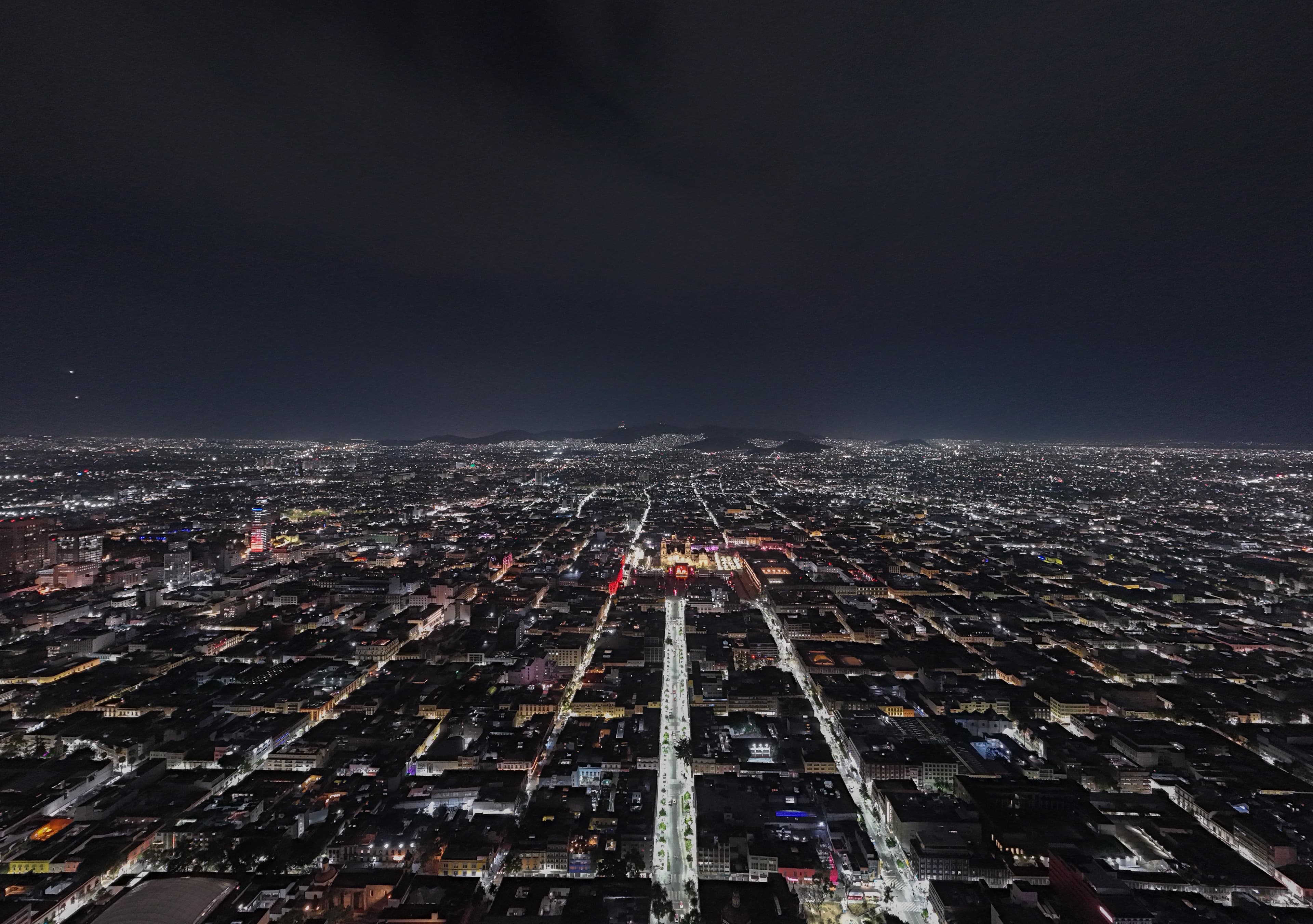 Ciudad Iluminada: Camina Libre, Camina Segura